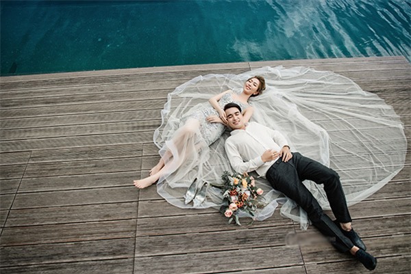 9x xinh dep quyet yeu anh chang bi nham la "gay", 2 nam sau duoc chup anh cuoi 500 trieu - 3