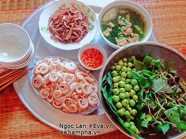 Mẹ 9x Thanh Hóa khoe những mâm cơm quê giản dị mà đề huề hút nghìn like - Ảnh 5.