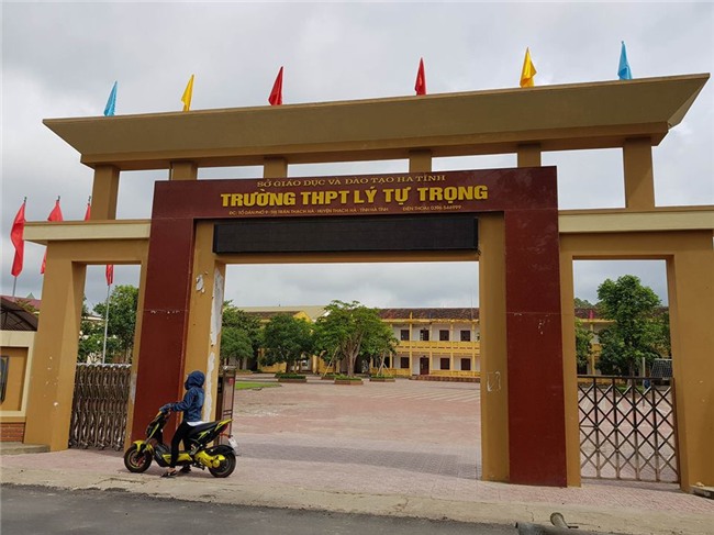 hiệu trưởng, giáo viên