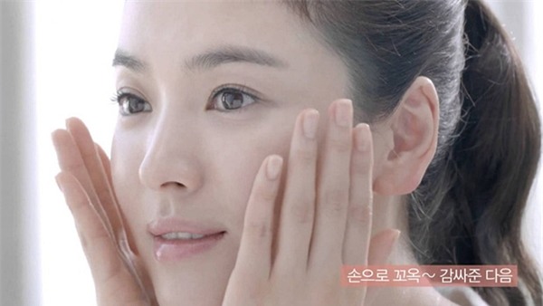 Ngoài dưỡng da cơ bản, đừng quên 3 bước này nếu không muốn da xuống cấp khi vừa đi du lịch về-8