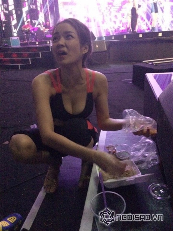 sao Việt, sao Việt bị chụp lén, biểu cảm của sao Việt,chuyện làng sao