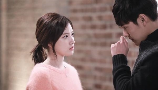 ly hon vi vo "tanh mui sua, nhau nhi nhu dong nat", 3 nam sau phat khoc vi hoi han - 1