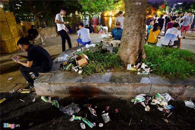 Pho di bo, trung tam thuong mai chat cung nguoi dem 2/9 hinh anh 9