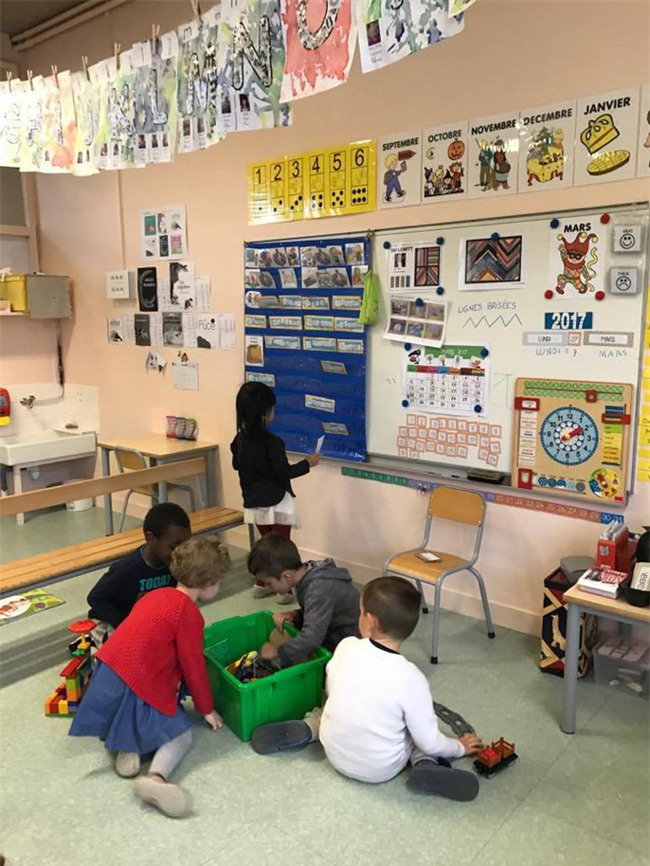 Mẹ Việt cho con đi học mẫu giáo ở Pháp: Trẻ không tự xúc ăn sẽ bị trả về... huấn luyện lại - Ảnh 3.