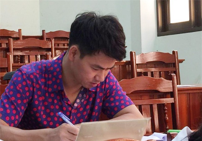 dam "treu" hoai linh tren ghe nong, xuan bac lieu co kem canh dan anh? hinh anh 14