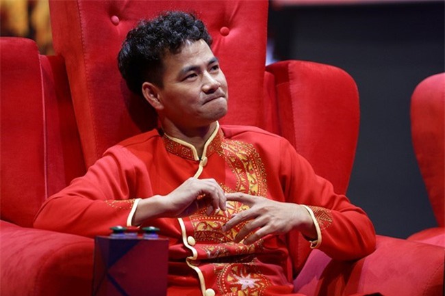 dam "treu" hoai linh tren ghe nong, xuan bac lieu co kem canh dan anh? hinh anh 5