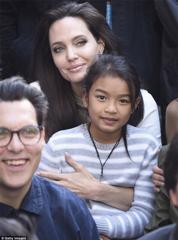 Angelina Jolie - Brad Pitt đã tái hợp, xúc động khóc òa và ôm chầm lấy nhau khi gặp mặt - Ảnh 5.