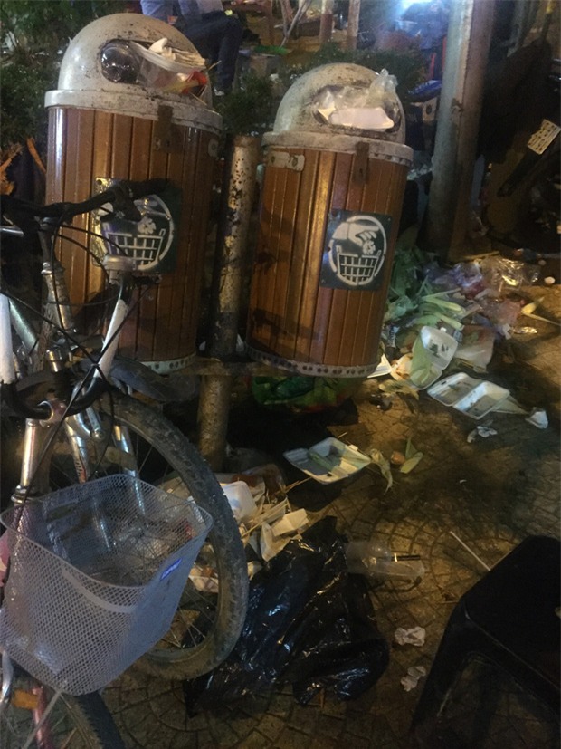 Nhắc nhở người bán hàng, cô lao công ở Đà Lạt nhận lại câu nói: Không xả rác thì lấy việc đâu các cô làm! - Ảnh 9.