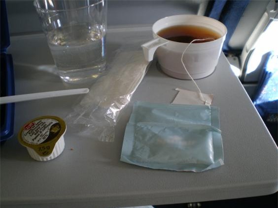 Tiếp viên hàng không, hành khách, máy bay, phi công, bí mật hàng không