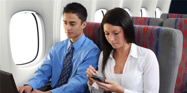 Tiếp viên hàng không, hành khách, máy bay, phi công, bí mật hàng không
