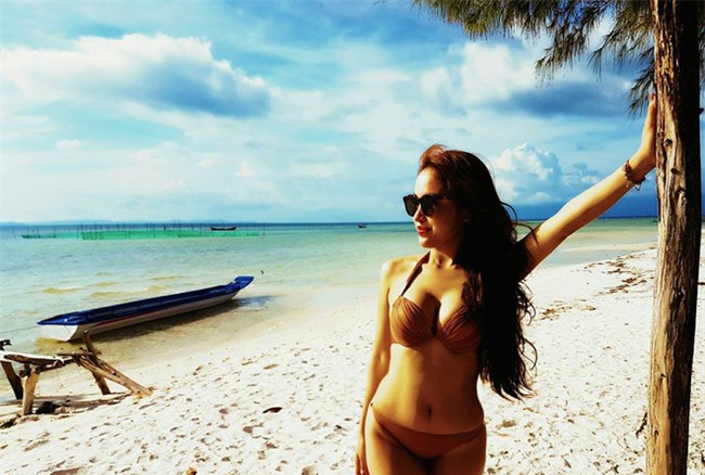 Sau thời vàng son đình đám, những hot girl đời đầu và đời sau đều đã yên phận làm “hot mom” - Ảnh 34.