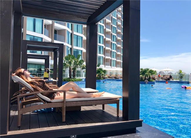 jennifer pham mac bikini tao dang bao co nay, ai bao da la me 3 con hinh anh 6