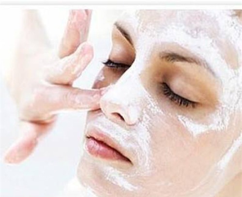 cach tri mun cam, mun dau den voi kem danh rang sieu don gian - 5