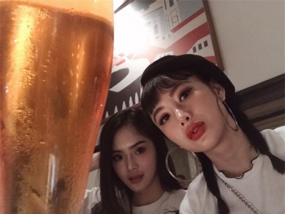 Angela Phương Trinh, bà mẹ nhí, sao việt