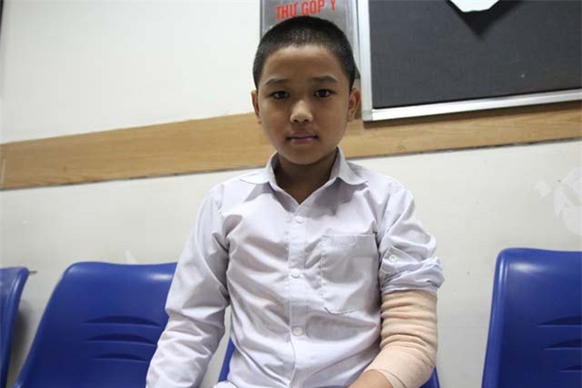 roi nuoc mat voi cau noi mot hoc sinh lop 5: “me oi, khai giang la gi?” - 1