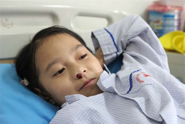 roi nuoc mat voi cau noi mot hoc sinh lop 5: “me oi, khai giang la gi?” - 6