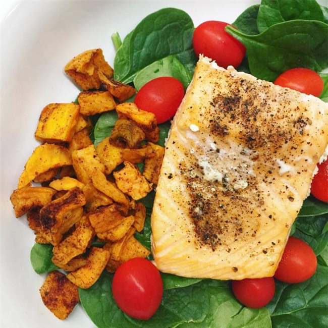 Huấn luyện viên chỉ ra những mẹo hay giúp bạn sở hữu mông to, squat không nằm trong danh sách này - Ảnh 4.