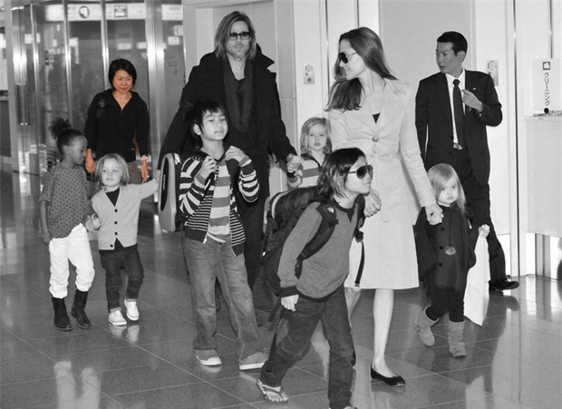 Cuộc hôn nhân Brad Pitt và Angelina Jolie: Ngôn tình đấy nhưng không thiếu chiêu trò để PR tên tuổi - Ảnh 3.