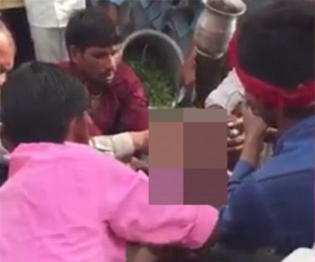 Tin lời pháp sư, cha mẹ đào xác con trai khỏi huyệt để làm lễ hồi sinh - Ảnh 1.