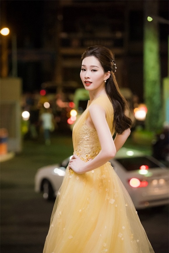 hh thu thảo chuọng vay mỏng nhu suong, bảo sao hóa