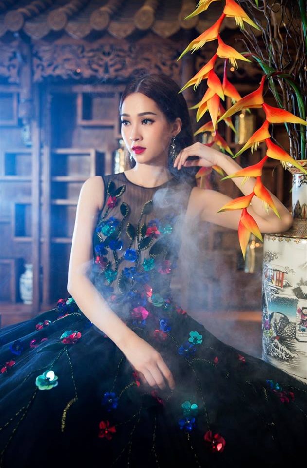 hh thu thảo chuọng vay mỏng nhu suong, bảo sao hóa