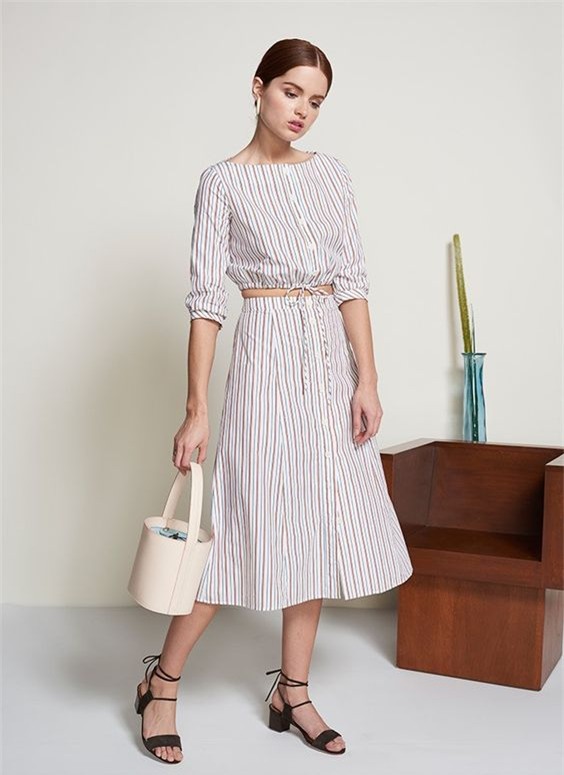 Nhìn lại thời trang 60 năm trước để thấy xu hướng năm nay đã quay vòng ngoạn mục thế nào - Ảnh 26.