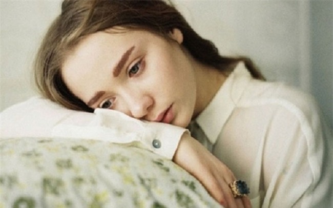 nghen ngao bua com chan nuoc mat cua nhung nguoi vo "bo viec o nha cham con" - 4