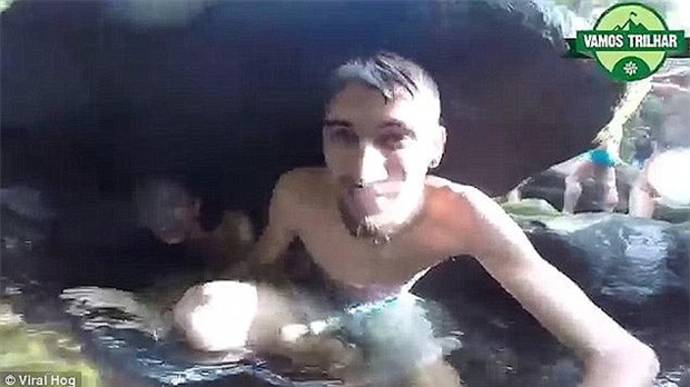 Tưởng như người phụ nữ bị cuốn vào xoáy nước ngầm nhưng sự thật đằng sau khiến nhiều người ngạc nhiên - Ảnh 3.