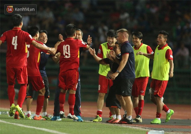 Có tuyển thủ nữ Việt Nam mang thai vẫn đá ở SEA Games 29 - Ảnh 2.