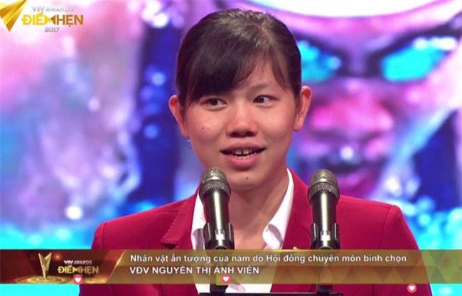 Anh Vien nhan giai Nhan vat an tuong cua nam tai VTV Awards hinh anh 1