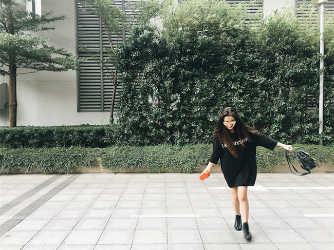 Street style sao Việt: tâm điểm tuần này chính là cả cây hồng sến sẩm của Ngọc Trinh - Ảnh 11.