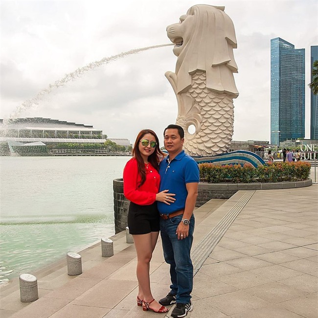 Ghen tị với cuộc sống xa hoa của cô vợ Đà Nẵng được tặng nhẫn kim cương, đi siêu xe 7 tỉ - Ảnh 11.