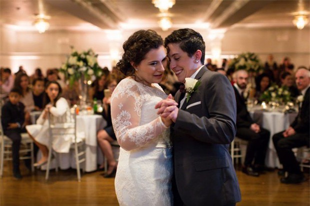 Ai dự hôn lễ này cũng khóc khi thấy cô dâu để bạn thân chiếm sóng, trở thành nhân vật trung tâm - Ảnh 10.