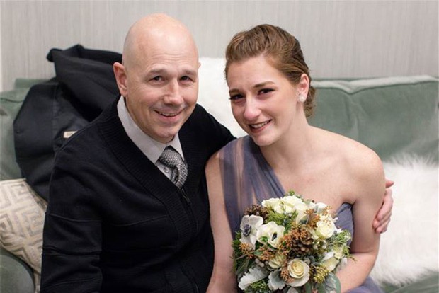 Ai dự hôn lễ này cũng khóc khi thấy cô dâu để bạn thân chiếm sóng, trở thành nhân vật trung tâm - Ảnh 5.