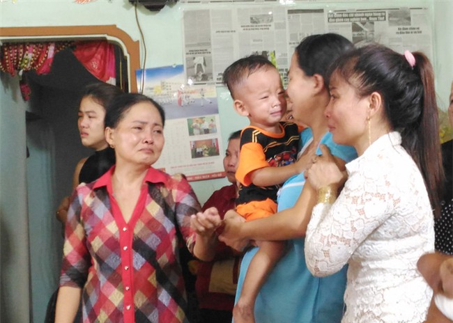Mẹ chiến sĩ chữa cháy hi sinh khi đang dập lửa ở Sài Gòn: “Nó còn chưa kịp đặt tên cho con” - Ảnh 6.
