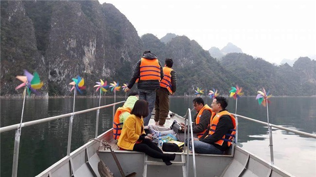 hoc dai hoc xong that nghiep,