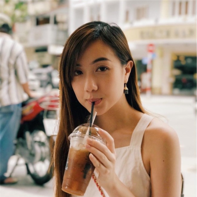 Biến mất đã lâu nhưng 4 hot girl này vẫn có lượt followers "khủng" trên Instagram - Ảnh 5.