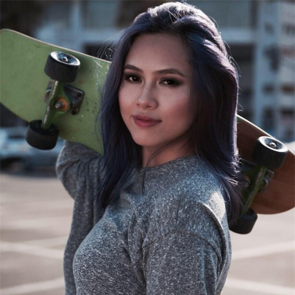 chuyện làng sao,sao Việt,em chồng Hà Tăng,Á hậu Hoàng My