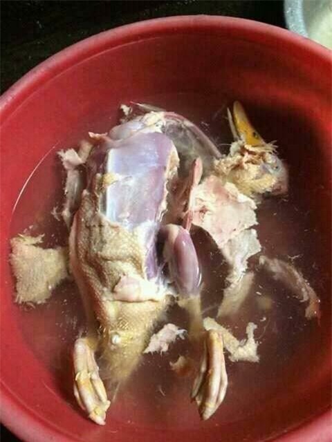 Cười bò với "thực đơn" sáng tạo, bá đạo, khó ăn của chàng trai trẻ - 1