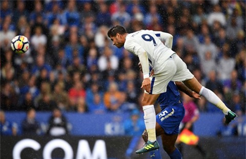 Morata đánh đầu mở tỷ số