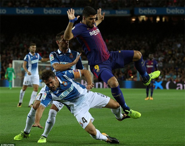 Messi lập hat-trick, Barca thắng 5 sao để hơn Real 4 điểm - Ảnh 6.
