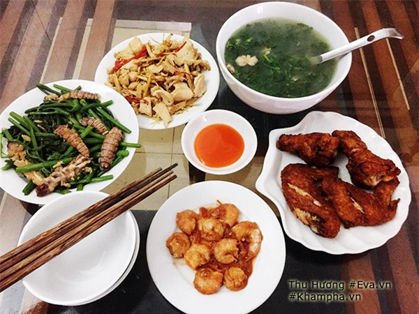 "ban gai nha nguoi ta" ngay nao cung nau mam com de hue cho chang khien dan tinh ghen ti - 4