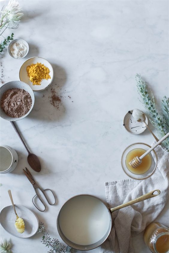 Thu Đông chẳng sợ khô da vì đã có giọt ngọc ngà bảo bối của mẹ truyền cho - Ảnh 2.