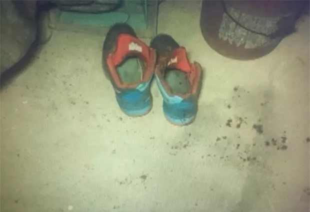 Thấy máu vương trên nền đất, người dân hốt hoảng gọi điện báo cảnh sát và chân tướng thực sự khiến dư luận dậy sóng - Ảnh 1.