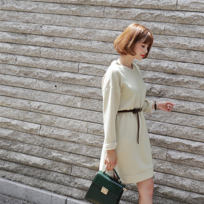 Thu này, các nàng chỉ cần tập trung hoàn toàn vào 5 gam màu này thôi là đủ! - Ảnh 25.