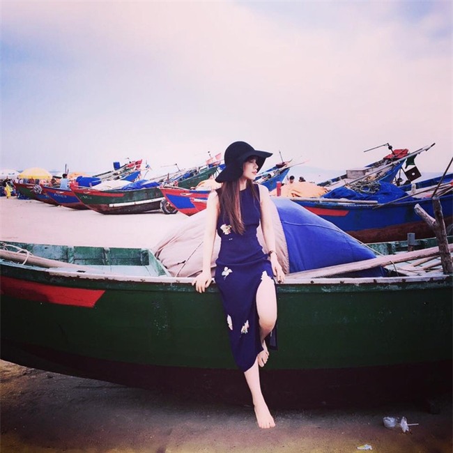 Chân dung người chị dâu cùng tuổi, cùng sành điệu và xinh đẹp của ca sĩ Hồ Ngọc Hà - Ảnh 15.