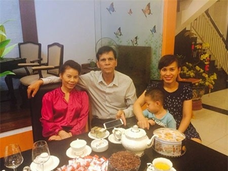 Chân dung người chị dâu cùng tuổi, cùng sành điệu và xinh đẹp của ca sĩ Hồ Ngọc Hà - Ảnh 19.