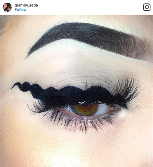 cuoi ra nuoc mat khi nhin sao viet bi ep "chay dua" theo mot long may luon song - 13