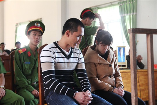 hoan xet xu vu giet chong cua nguoi tinh roi chon xac phi tang lan 2 o lam dong - 1