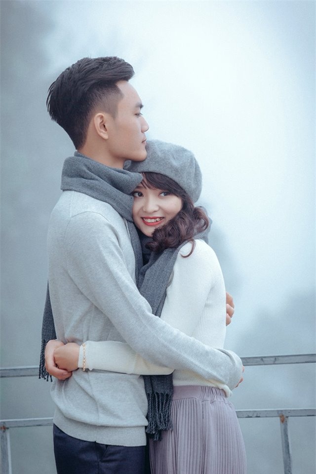 Cặp đôi có bức ảnh ngày ấy - bây giờ hot nhất MXH, thích từ lớp 3, bặt tin 11 năm, tới ngày chung đôi - Ảnh 4.